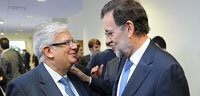 M&aacute;rio David com Mariano Rajoy no Congresso do PPE.